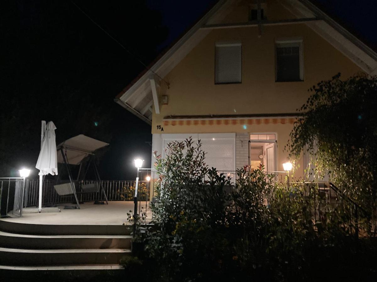 Sunhouse, Balatonvilágos Esterno foto